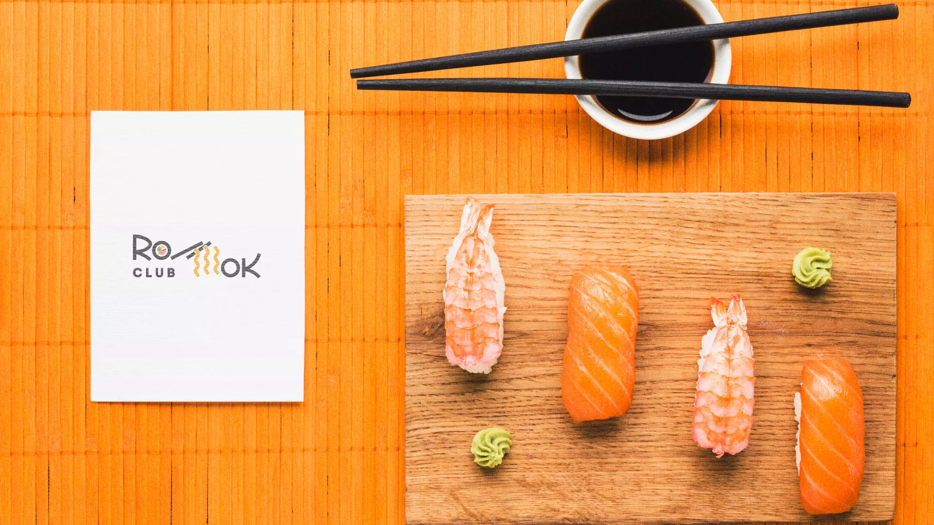 Создание логотипа суши-бара «Roll Wok Club» в Урене